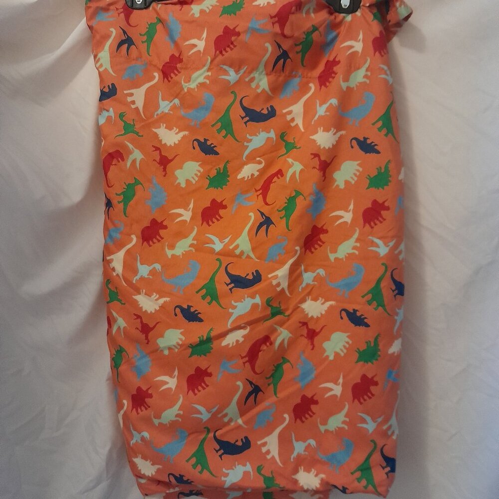 Amazon Basics Orange Dinosaur Print Flat Twin Sheet (66 in x 96 in)